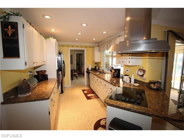1938 SE 36th TER, Cape Coral, FL 33904