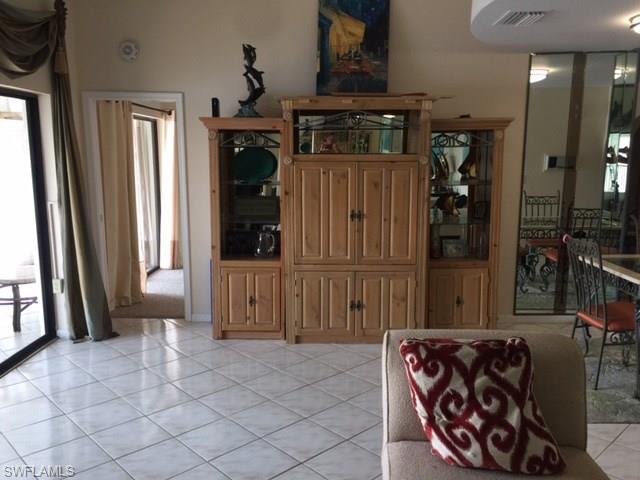 3609 SE 10th AVE, Cape Coral, FL 33904