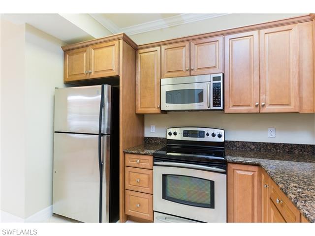 4560 SE 5th PL, Cape Coral, FL 33904