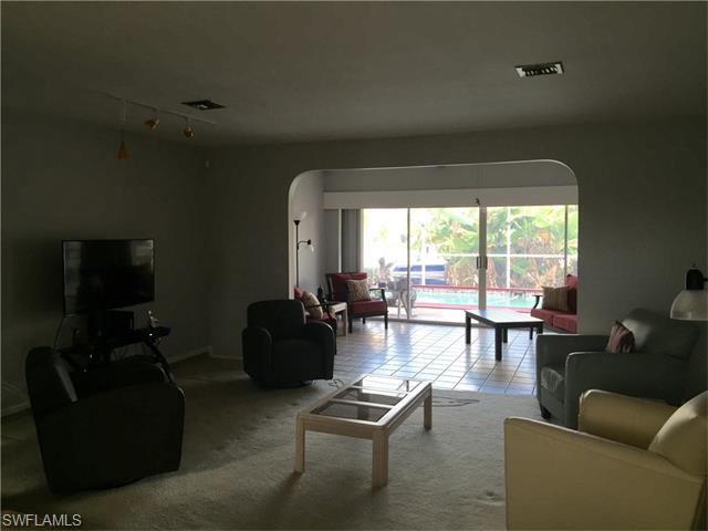 2529 SE 23rd AVE, Cape Coral, FL 33904