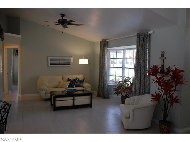 1821 Savona PKY, Cape Coral, FL 33904