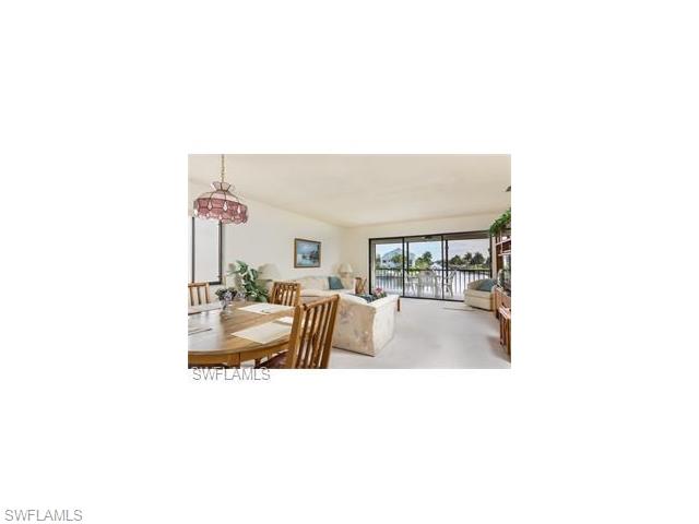 4009 SE 11th PL, Cape Coral, FL 33904
