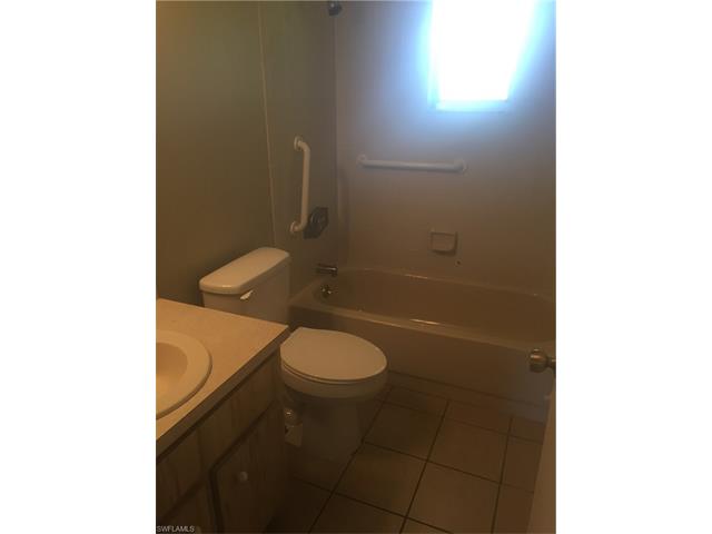 3821 SE 3rd AVE, Cape Coral, FL 33904