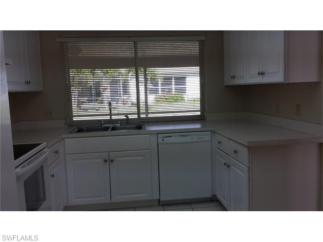 3815 SE 10th PL, Cape Coral, FL 33904