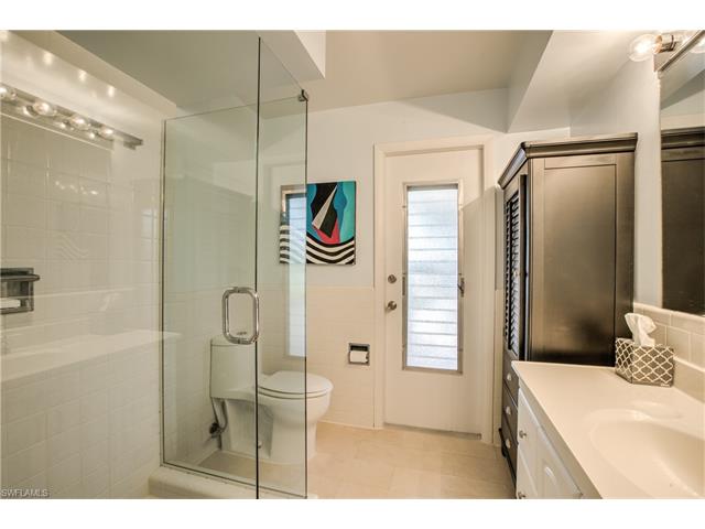 5215 Stratford CT, Cape Coral, FL 33904