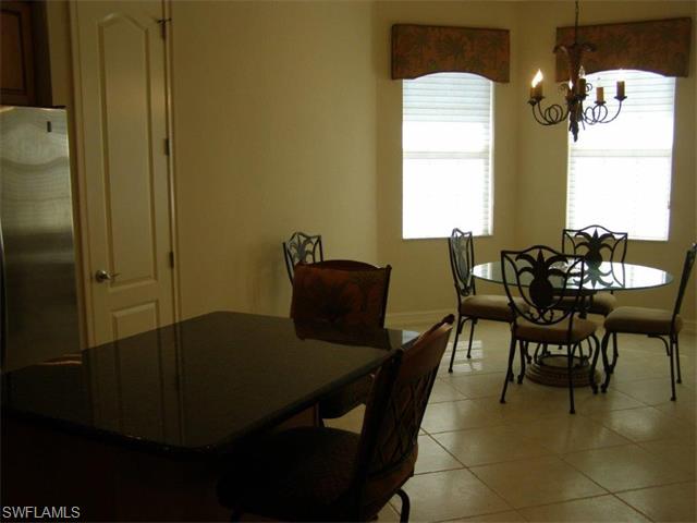 4554 SE 5th PL, Cape Coral, FL 33904