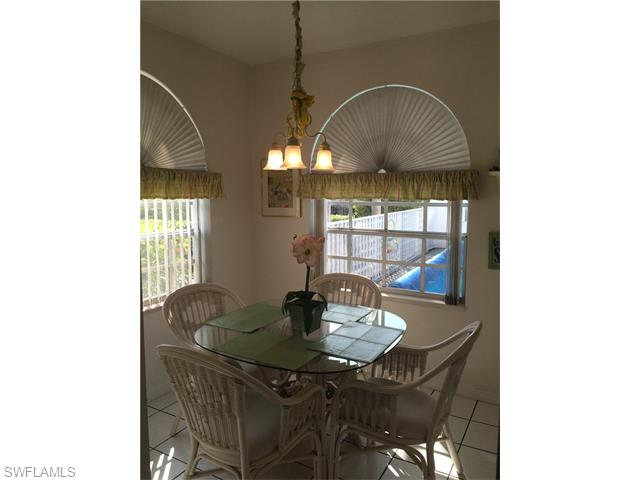 3819 SE 11th PL, Cape Coral, FL 33904