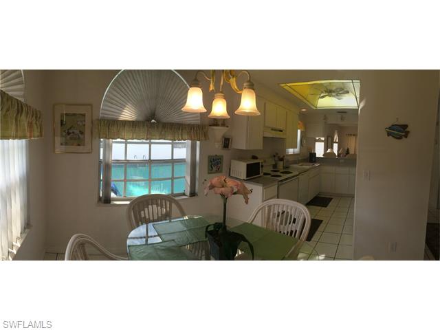 3819 SE 11th PL, Cape Coral, FL 33904