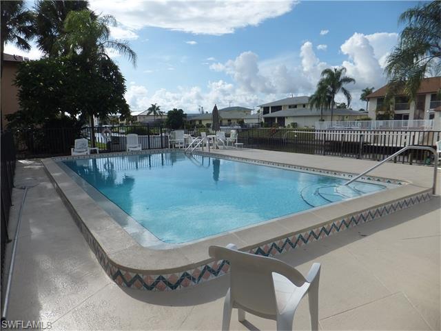 3935 Country Club BLVD, Cape Coral, FL 33904