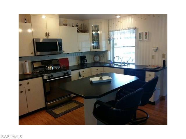 236 SE 31st TER, Cape Coral, FL 33904
