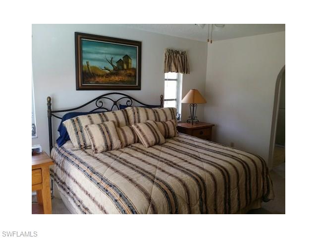 236 SE 31st TER, Cape Coral, FL 33904