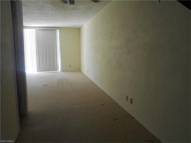 2811 Del Prado BLVD S, Cape Coral, FL 33904