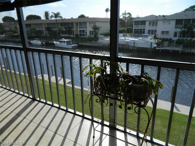 1322 SE 40th ST, Cape Coral, FL 33904