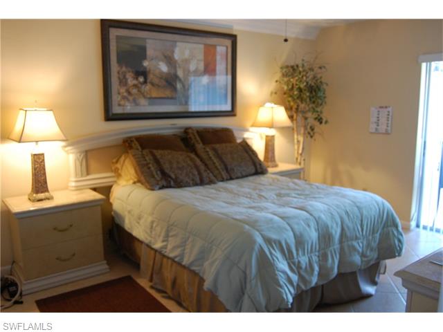 4722 SE 1st Pl, Cape Coral, FL 33904