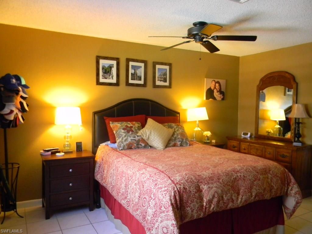 4536 SE 14th Pl, Cape Coral, FL 33904