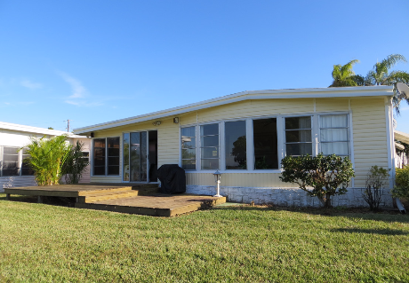 Orange Harbor Mobile Home Park332 Shoreland Dr.Fort Myers, FL 33905