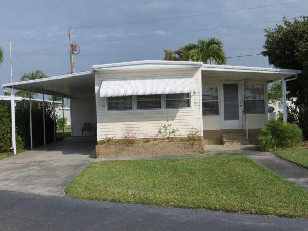 Orange Harbor Mobile Home Park139 Orange Harbor DrFort Myers, FL 33905