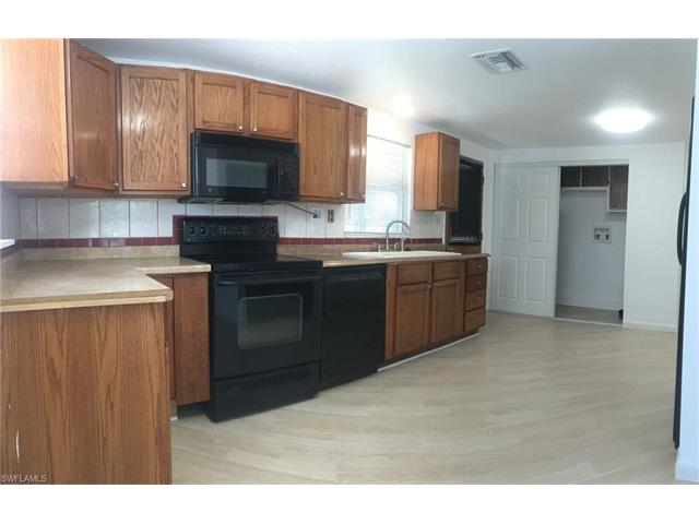 5770 Carter RD, Fort Myers, FL 33905