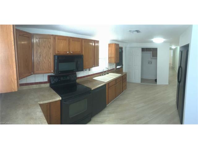 5770 Carter RD, Fort Myers, FL 33905