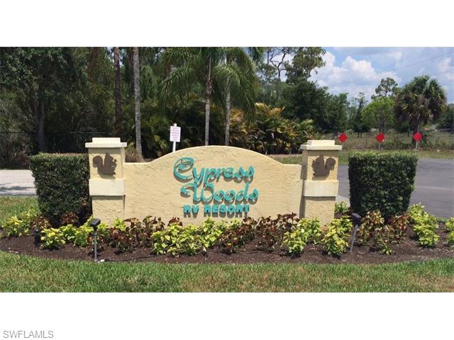 5943 Brightwood DR, Fort Myers, FL 33905