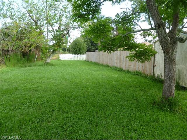 2805 Parkview DR, Fort Myers, FL 33905