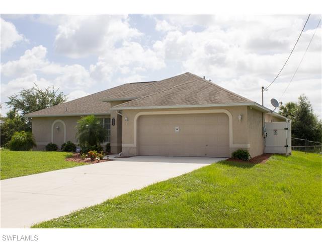 6138 Laurelwood DR, Fort Myers, FL 33905