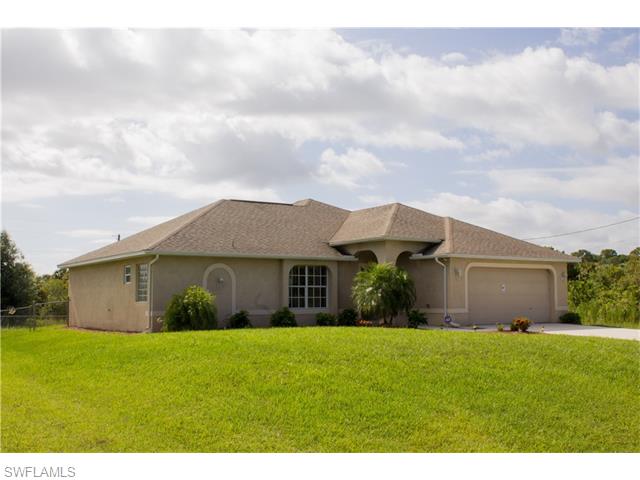 6138 Laurelwood DR, Fort Myers, FL 33905
