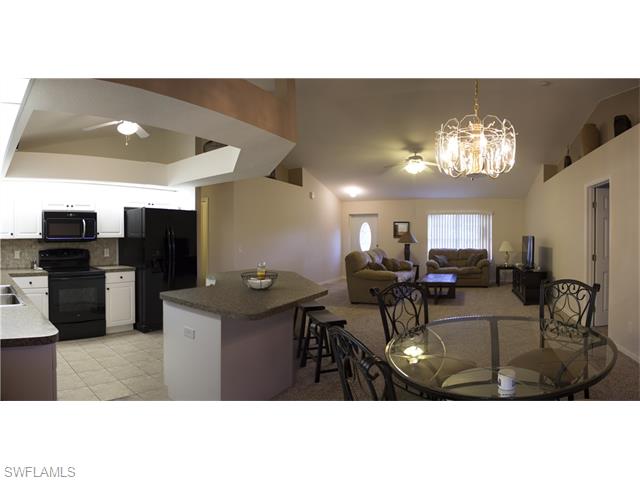 6138 Laurelwood DR, Fort Myers, FL 33905