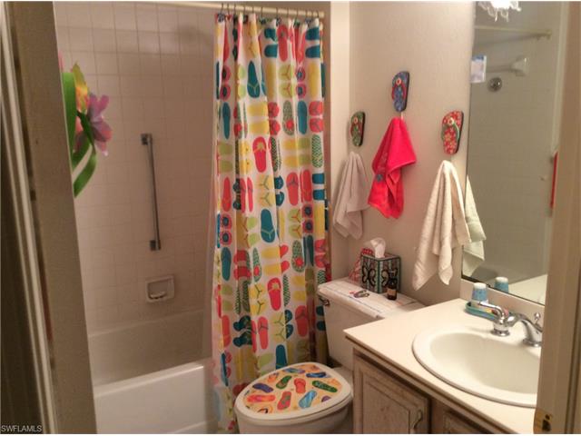 7430 Lake Breeze DR, Fort Myers, FL 33907
