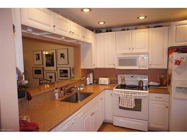 1747 Pebble Beach DR, Fort Myers, FL 33907