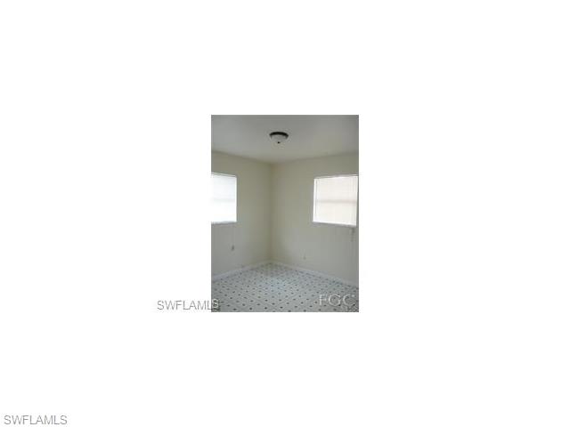 5458 8th AVE, Fort Myers, FL 33907