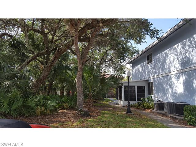 3260 Royal Canadian TRCE, Fort Myers, FL 33907