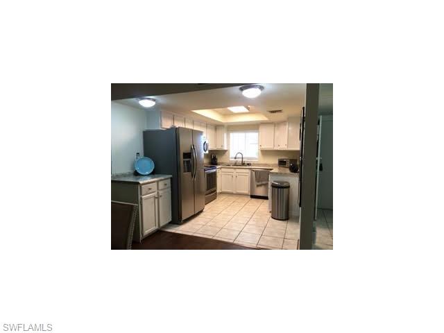 2100 Barkeley LN, Fort Myers, FL 33907