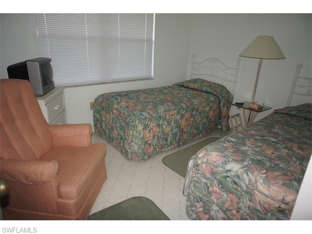 1747 Pebble Beach DR, Fort Myers, FL 33907