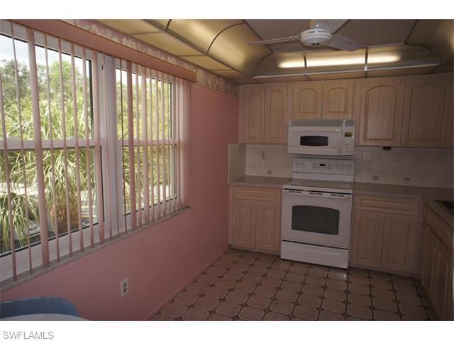 1828 Pine Valley DR, Fort Myers, FL 33907