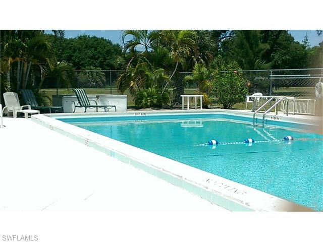3150 Shorewood LN, Fort Myers, FL 33907
