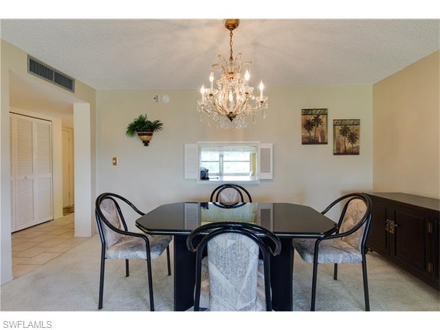 6102 Augusta DR, Fort Myers, FL 33907