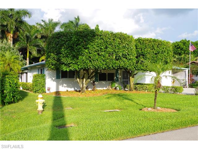 8710 Dartmouth ST, Fort Myers, FL 33907