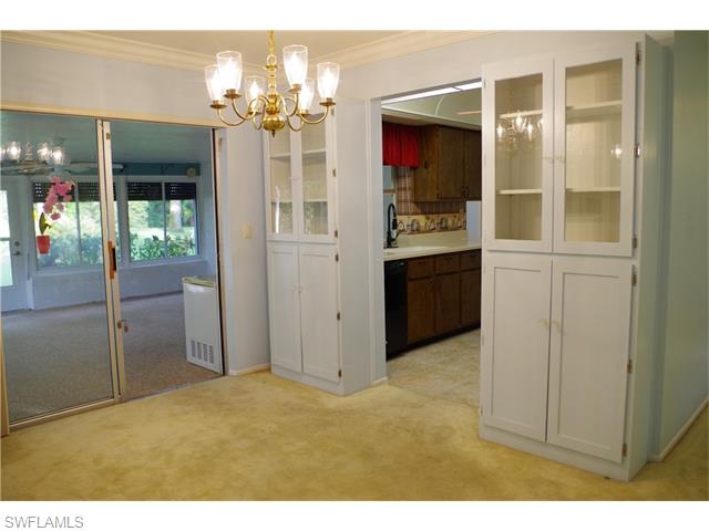 8710 Dartmouth ST, Fort Myers, FL 33907