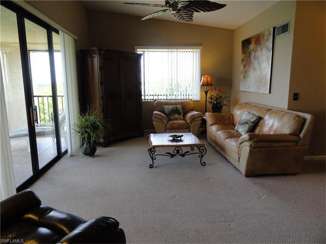 7119 Lakeridge View CT, Fort Myers, FL 33907
