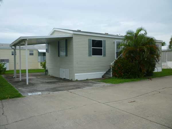 Siesta Bay201 TerceroFort Myers, FL 33908