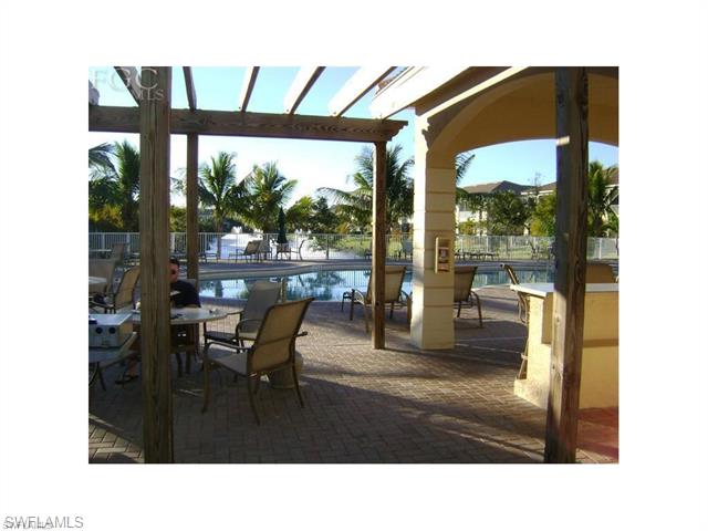 6060 Jonathans Bay CIR, Fort Myers, FL 33908