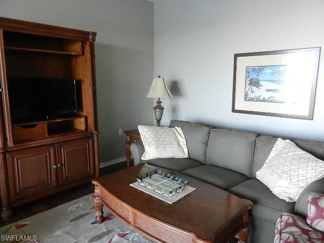 16635 Lake Circle DR, Fort Myers, FL 33908