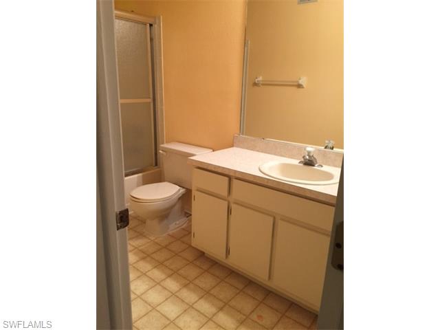 17424 Birchwood LN, Fort Myers, FL 33908