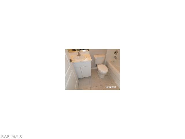16585 Lake Circle DR, Fort Myers, FL 33908