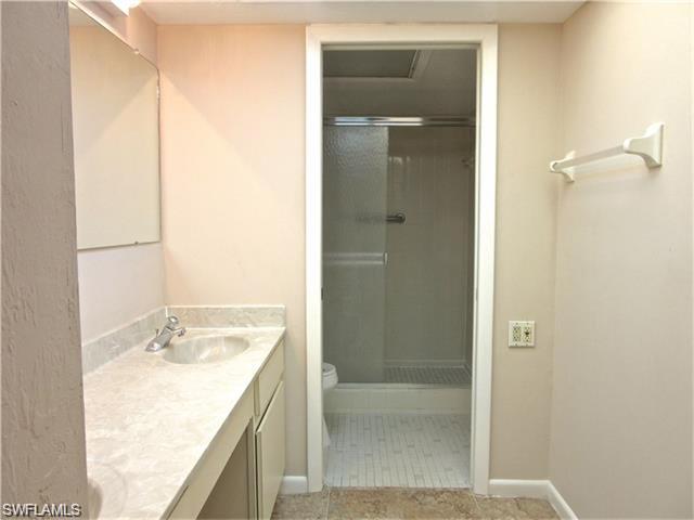 16430 Timberlakes DR, Fort Myers, FL 33908
