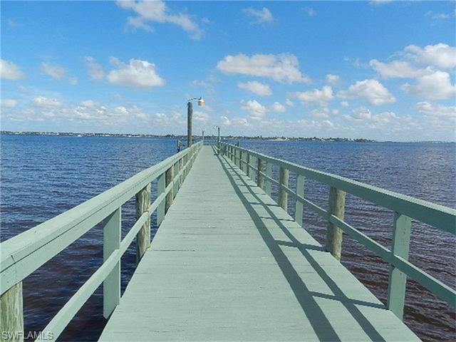 15121 Laguna DR, Fort Myers, FL 33908