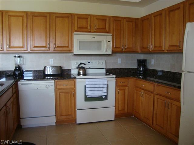 11848 Bayport LN, Fort Myers, FL 33908