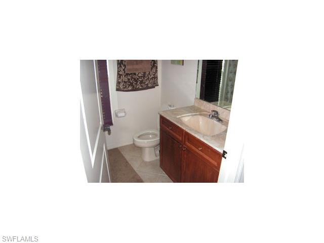 10060 Lake Cove DR, Fort Myers, FL 33908