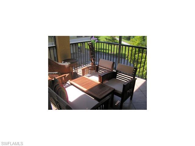 10060 Lake Cove DR, Fort Myers, FL 33908